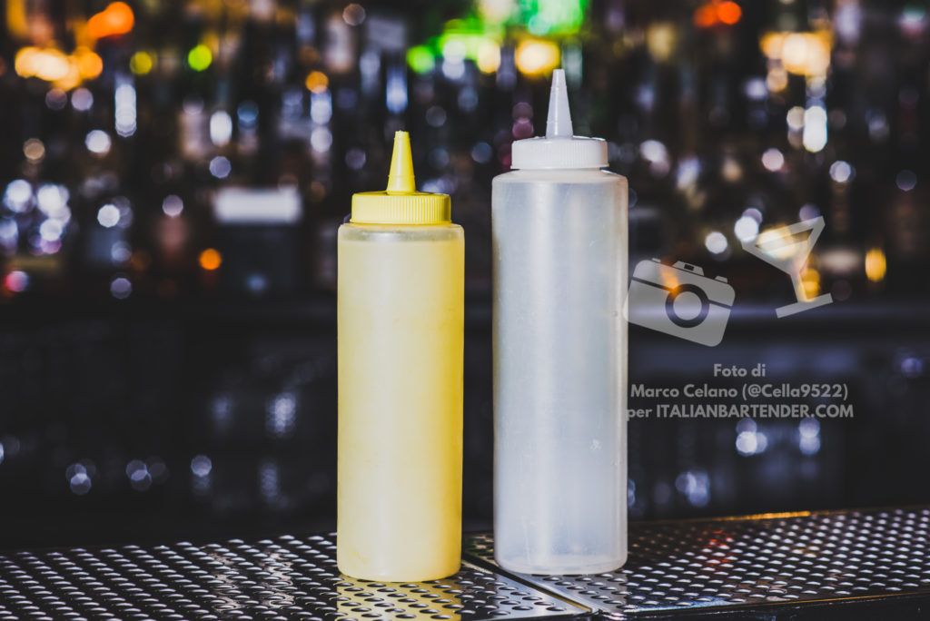 Squeeze bottle