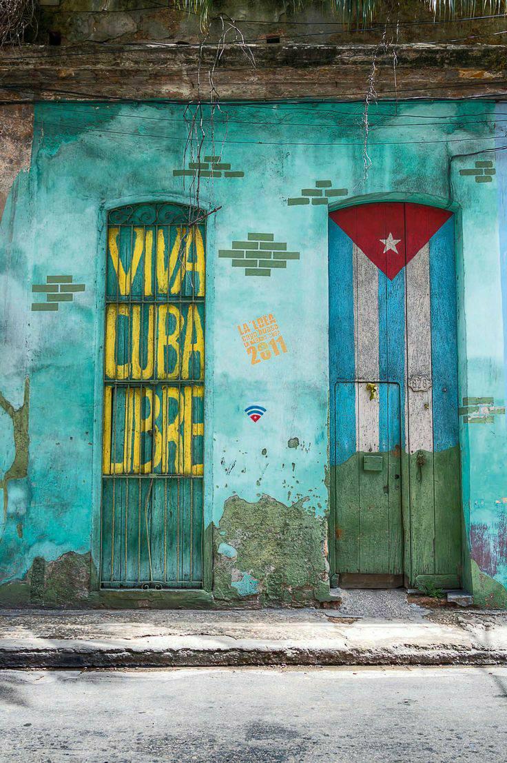 viva cuba libre graffito